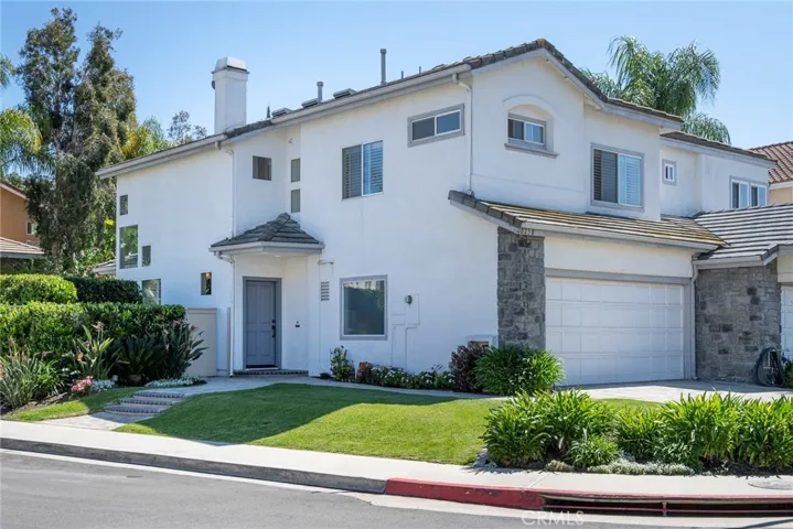 8258 E Birch Tree Lane, Anaheim Hills, California 92808