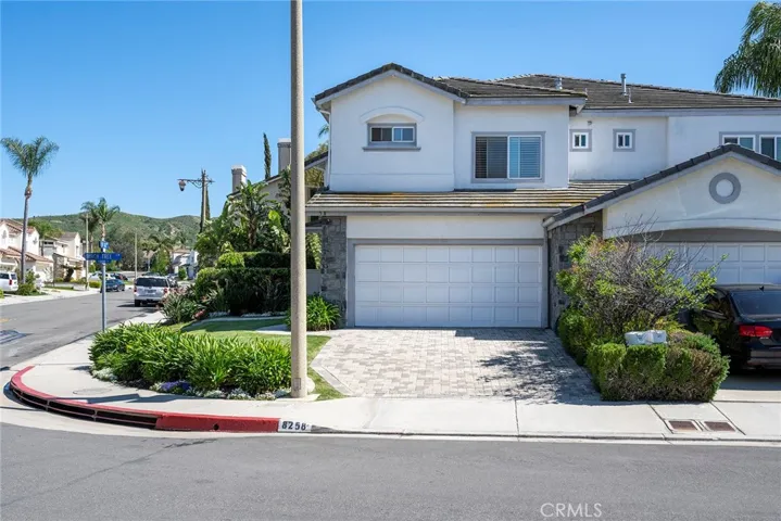 8258 E Birch Tree Lane, Anaheim Hills, California 92808