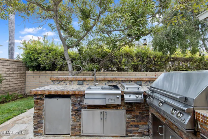 Built-in BBQ