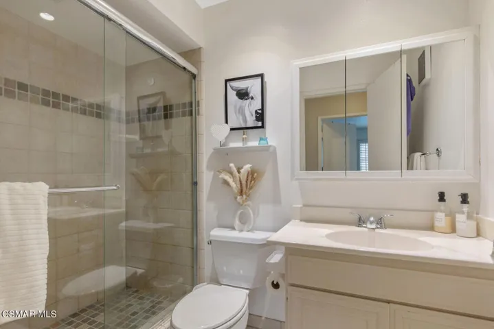 Downstairs Full Bathroom