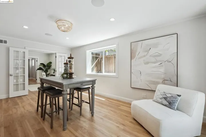 1151 Glendora Ave, Oakland, California 94602