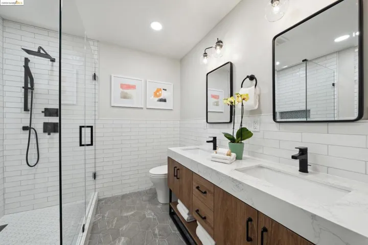 1151 Glendora Ave, Oakland, California 94602