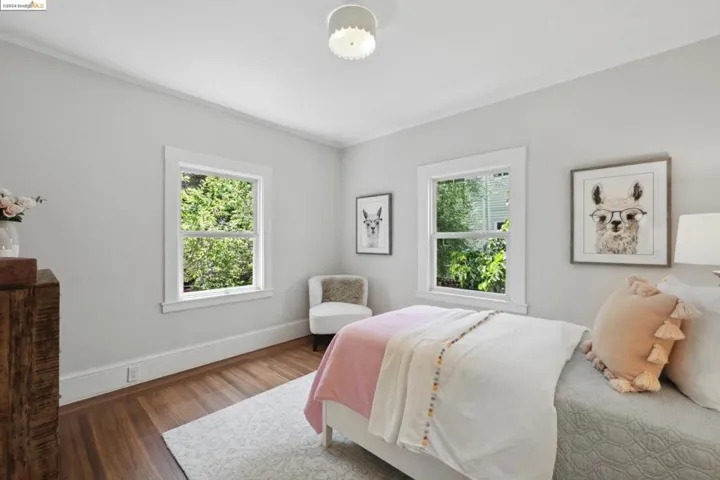 1151 Glendora Ave, Oakland, California 94602