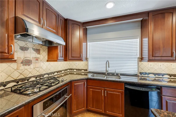 7830 E Viewmount Court, Anaheim Hills, California 92808