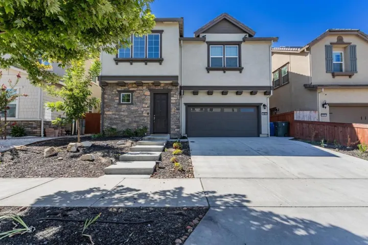 181 Cobalt Drive, Hollister, California 95023