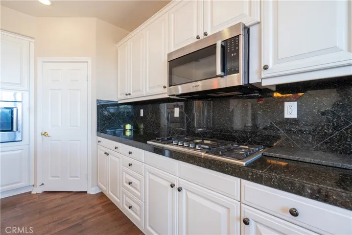16921 Blue Bird Place, Riverside, California 92503