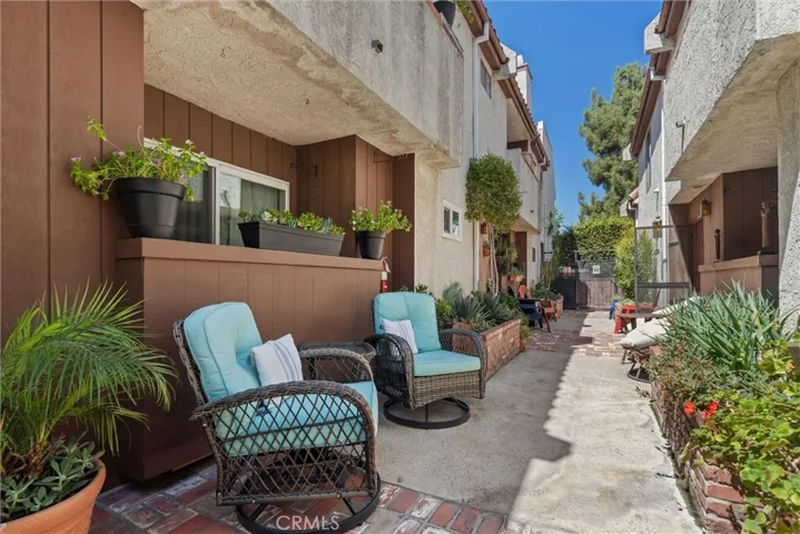 Courtyard Style Exterior