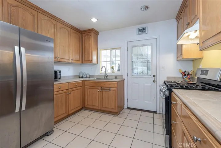 6508 Bonnie Vale Avenue, Pico Rivera, California 90660