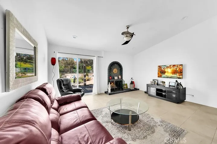 27861 Abadejo, Mission Viejo, California 92692