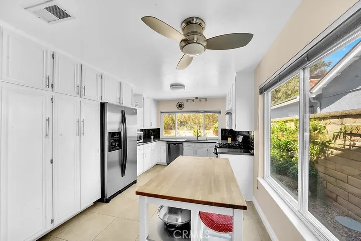 27861 Abadejo, Mission Viejo, California 92692