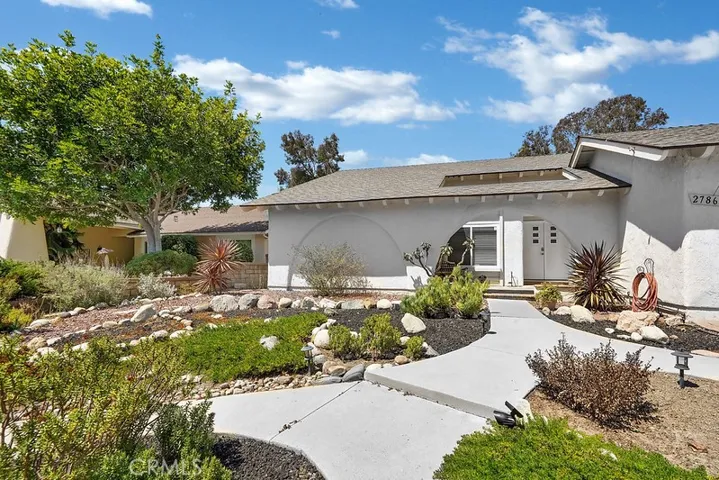 27861 Abadejo, Mission Viejo, California 92692