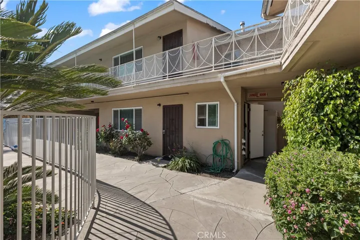 921 S Park Circle, Anaheim, California 92804