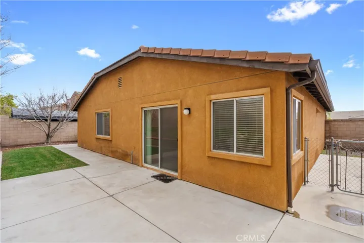 15372 Wood Duck Street, Fontana, California 92336