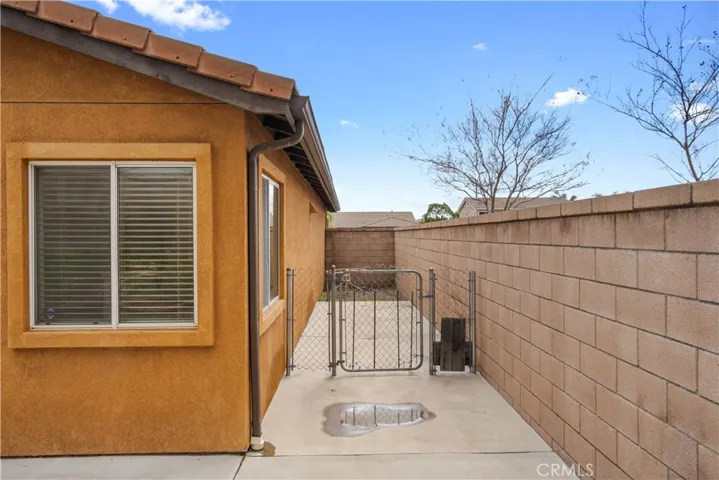 15372 Wood Duck Street, Fontana, California 92336