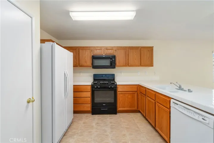 15372 Wood Duck Street, Fontana, California 92336