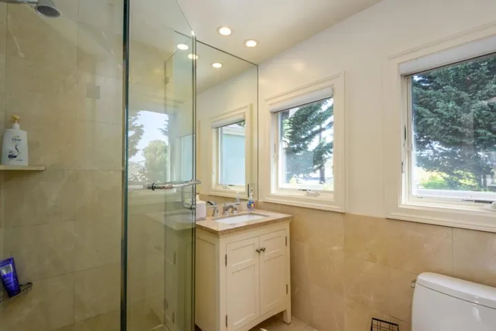 1160 Santa Lucia Avenue, San Bruno, California 94066