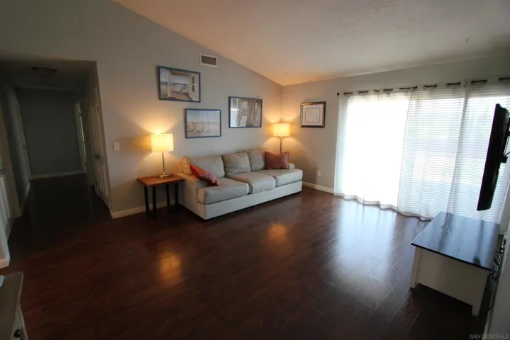 10819 Len St, Santee, California 92071