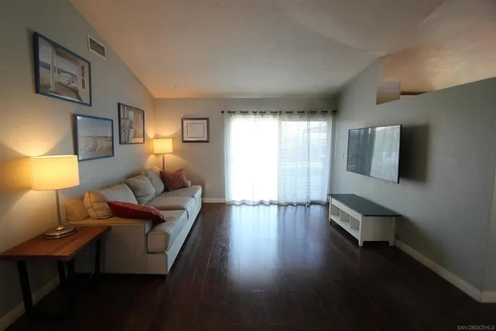 10819 Len St, Santee, California 92071
