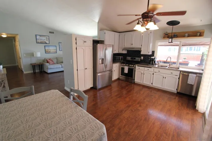 10819 Len St, Santee, California 92071