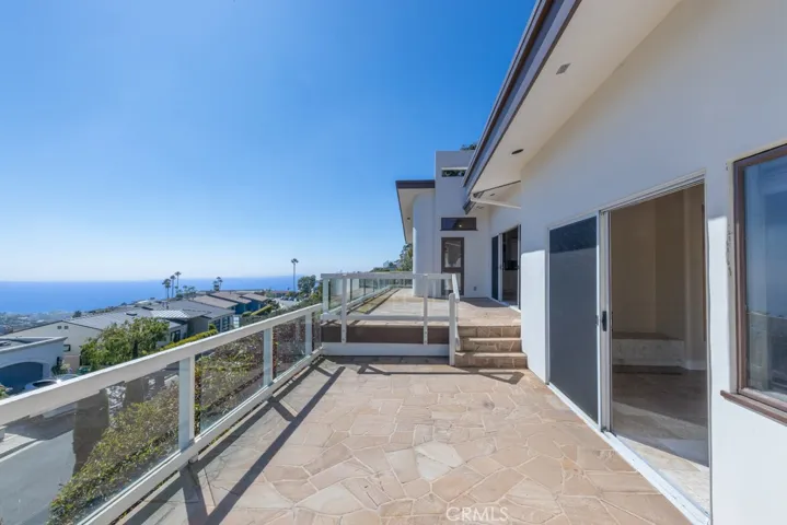 1564 Skyline Drive, Laguna Beach, California 92651
