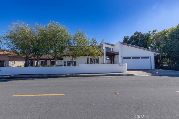 1564 Skyline Drive, Laguna Beach, California 92651