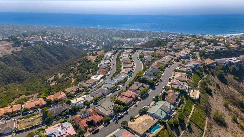 1564 Skyline Drive, Laguna Beach, California 92651