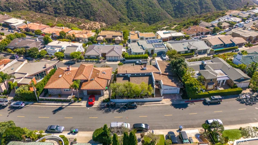 1564 Skyline Drive, Laguna Beach, California 92651