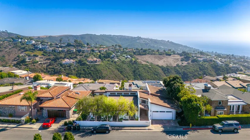 1564 Skyline Drive, Laguna Beach, California 92651