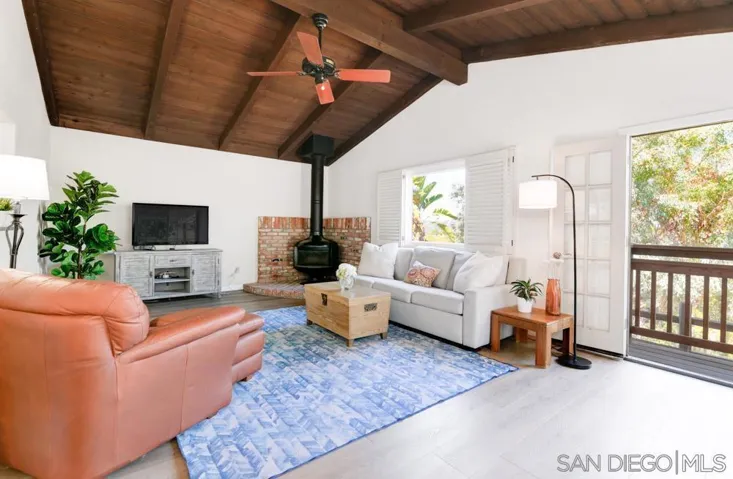 13742 Ahwahnee Way, Poway, California 92064