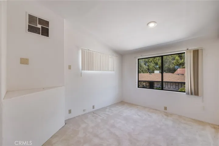 21768 Ybarra Road, Woodland Hills, California 91364