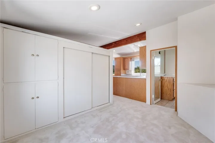 21768 Ybarra Road, Woodland Hills, California 91364