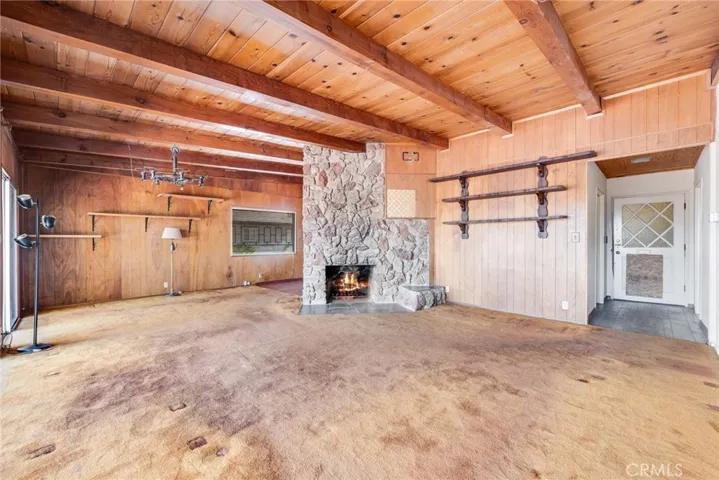 21768 Ybarra Road, Woodland Hills, California 91364