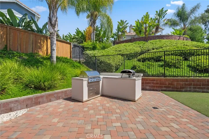 52 Potters Bend, Ladera Ranch, California 92694