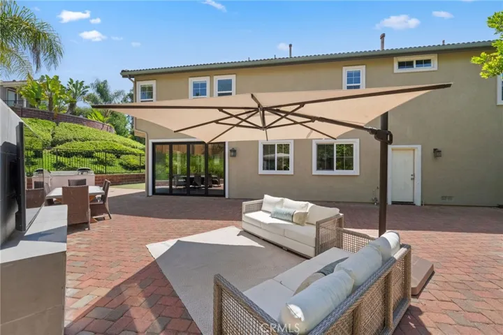 52 Potters Bend, Ladera Ranch, California 92694