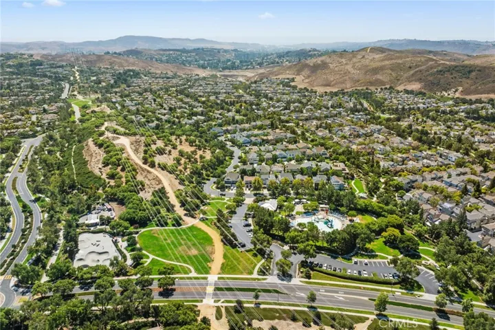 52 Potters Bend, Ladera Ranch, California 92694