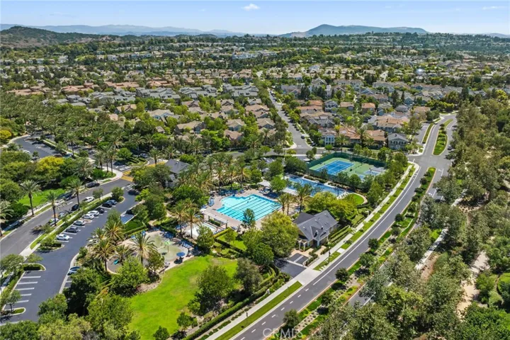52 Potters Bend, Ladera Ranch, California 92694