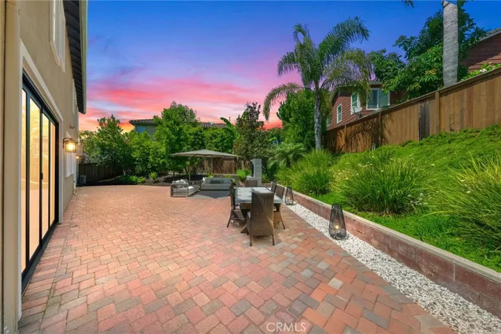 52 Potters Bend, Ladera Ranch, California 92694