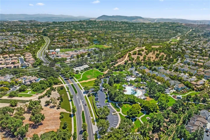 52 Potters Bend, Ladera Ranch, California 92694