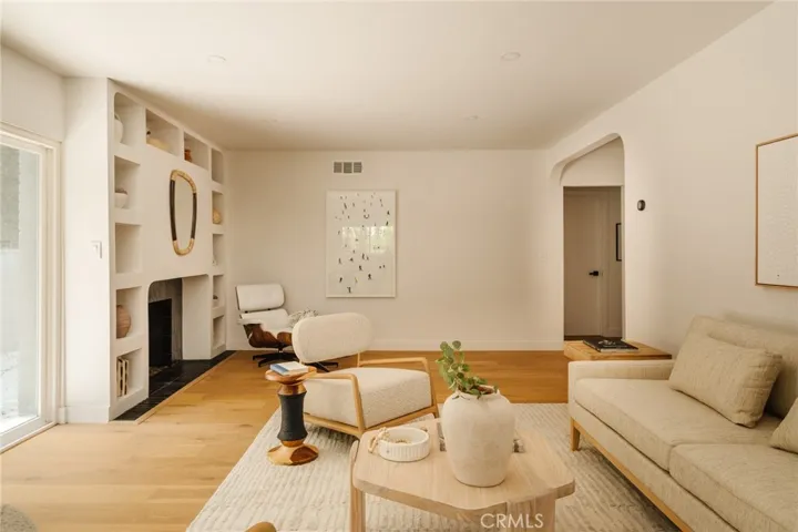 4646 Jessica Drive, Los Angeles, California 90065