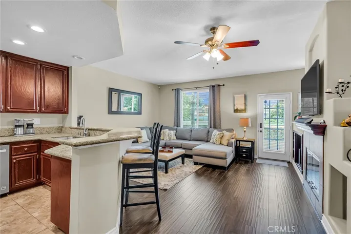 682 Azure Lane 2, Corona, California 92879