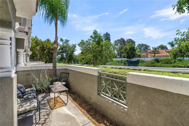 682 Azure Lane 2, Corona, California 92879