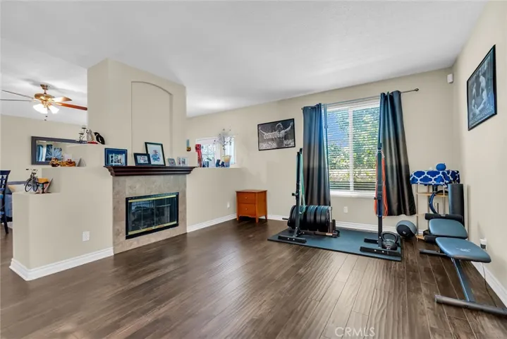 682 Azure Lane 2, Corona, California 92879