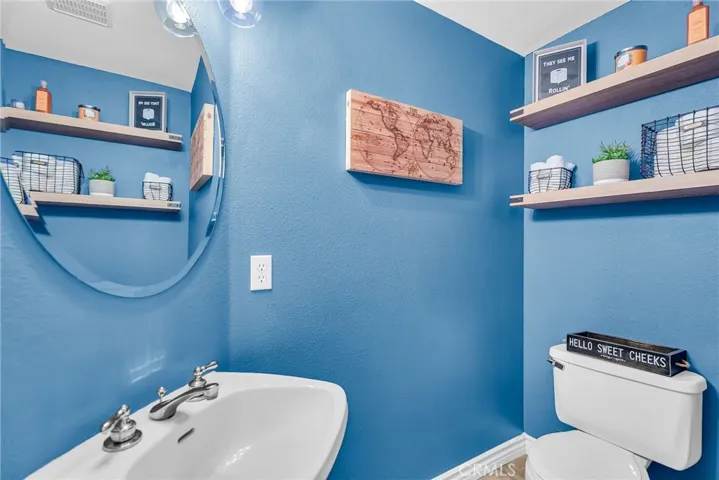 682 Azure Lane 2, Corona, California 92879