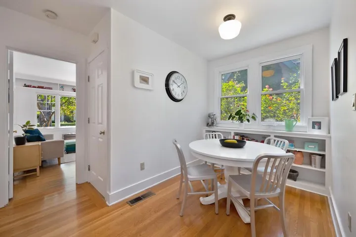 2717 Curtis Way, Sacramento, California 95818