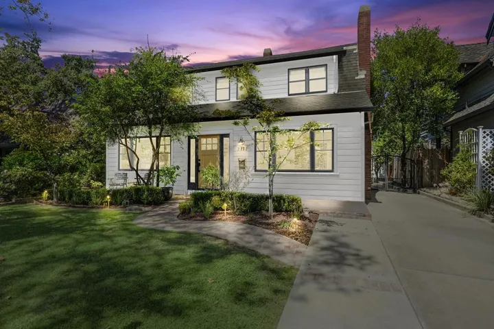 2717 Curtis Way, Sacramento, California 95818