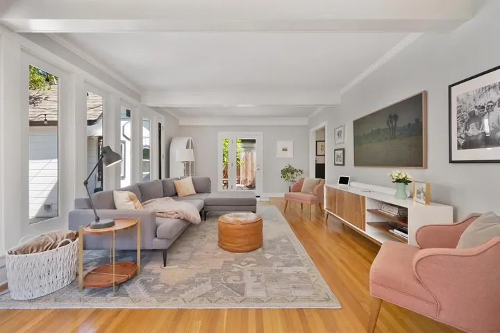 2717 Curtis Way, Sacramento, California 95818