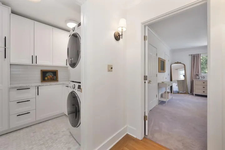 2717 Curtis Way, Sacramento, California 95818