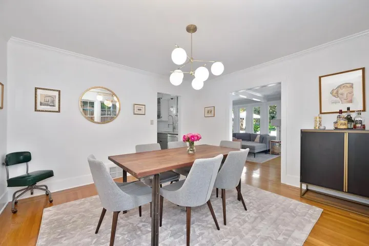 2717 Curtis Way, Sacramento, California 95818
