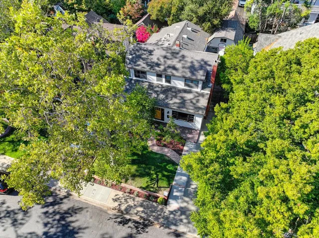 2717 Curtis Way, Sacramento, California 95818