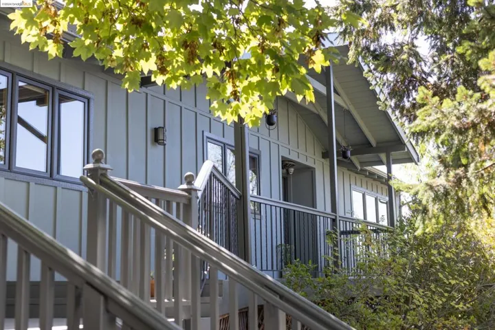 511 Florence Ave, Oakland, California 94618